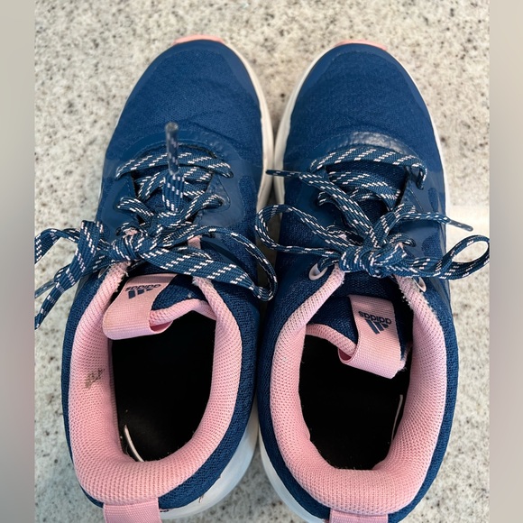 Girls Adidas Shoes Size 2.5 - Picture 9 of 10